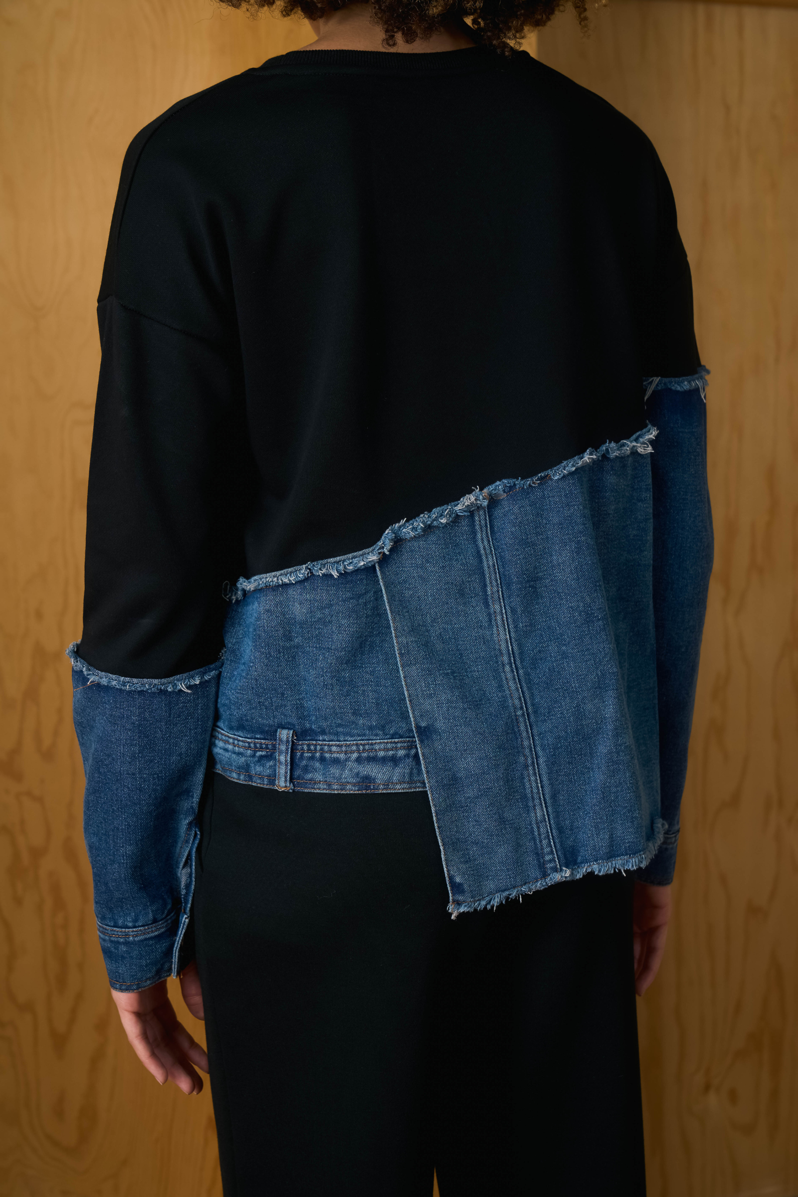 BLACK JERSEY DENIM CARDIGAN