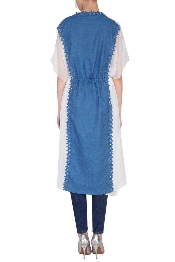 WHITE AND BLUE EMBROIDERED TRENCHCOAT