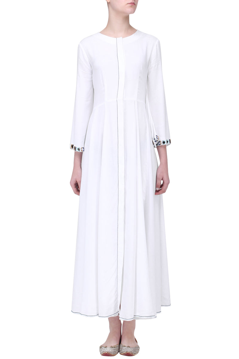 WHITE MIRROR BEADED EMBROIDERED TUNIC WITH TRENCHCOAT