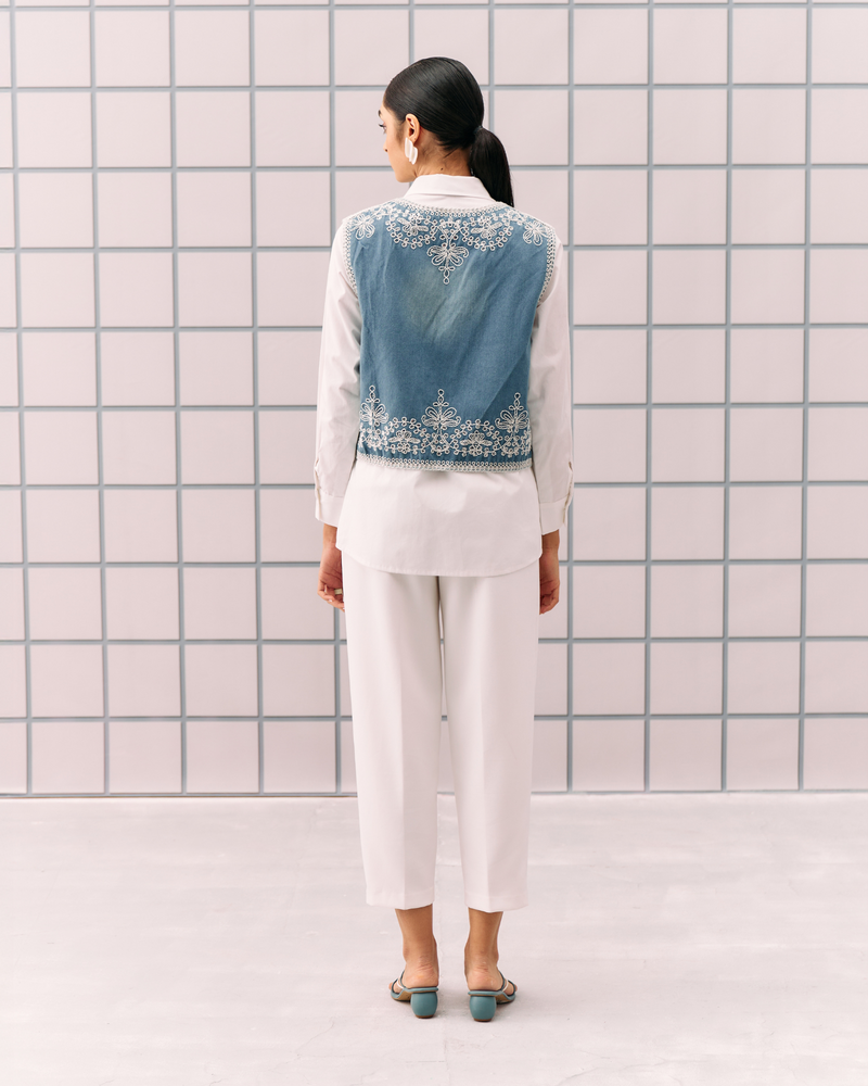 WHITE GAIA WAISTCOAT