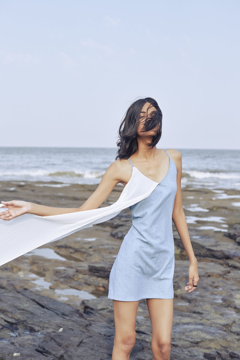 LIGHT BLUE AND WHITE HALF DENIM PLEATED DRESS