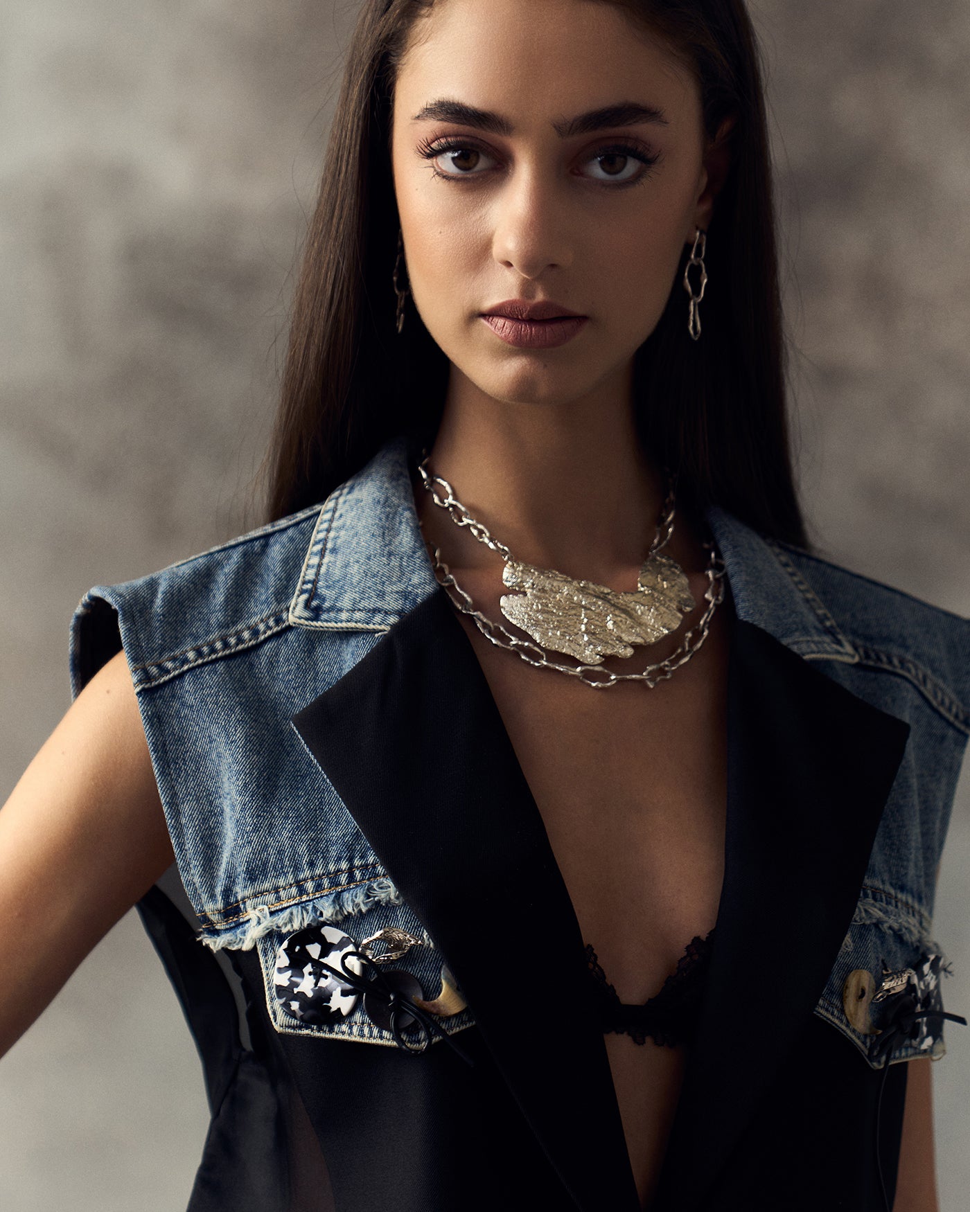 BLACK NEVINIA WAISTCOAT